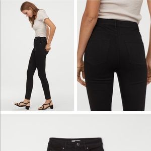 Black high waisted skinny jean